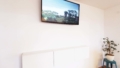 Wand TV mit Wandboard
