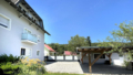 Ansicht Haus und Carport