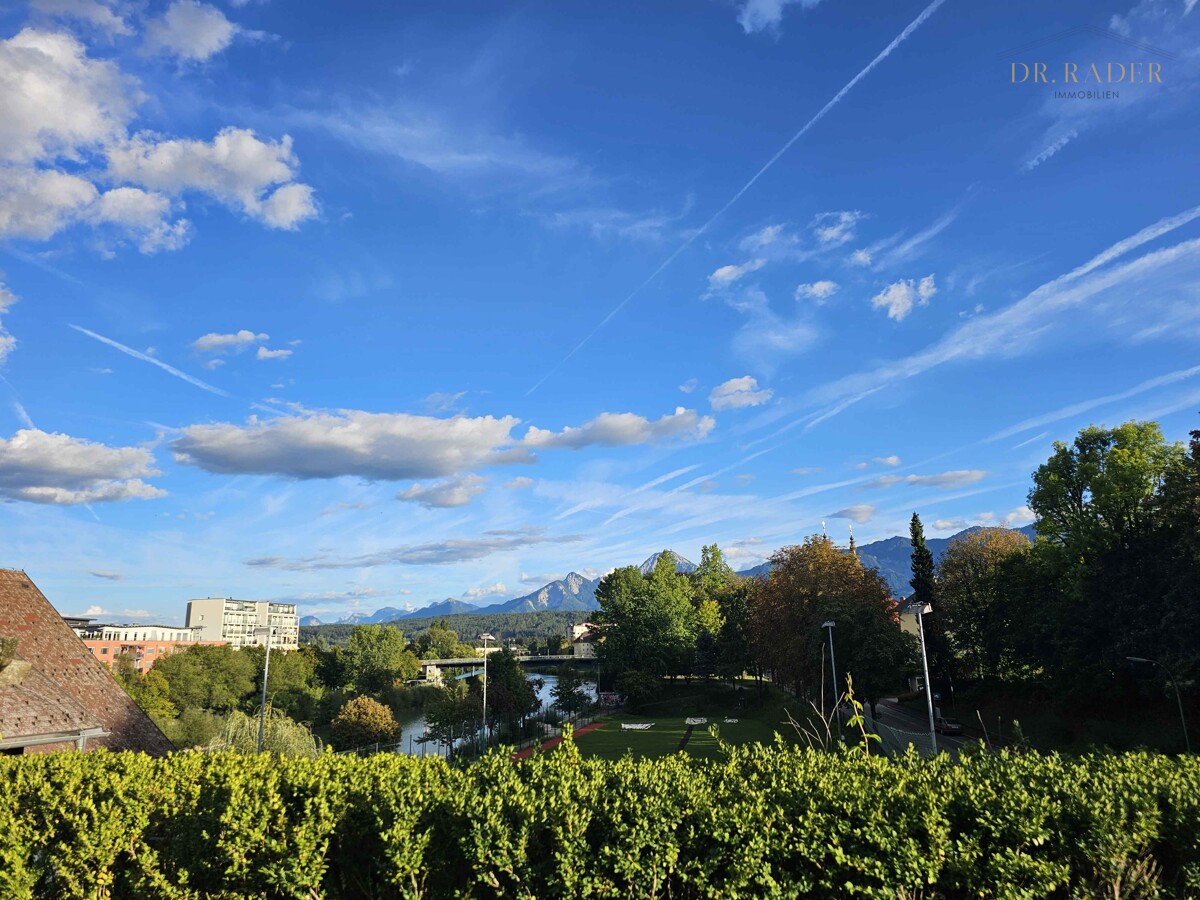 Aussicht zum Mittagskogel von der Terrasse